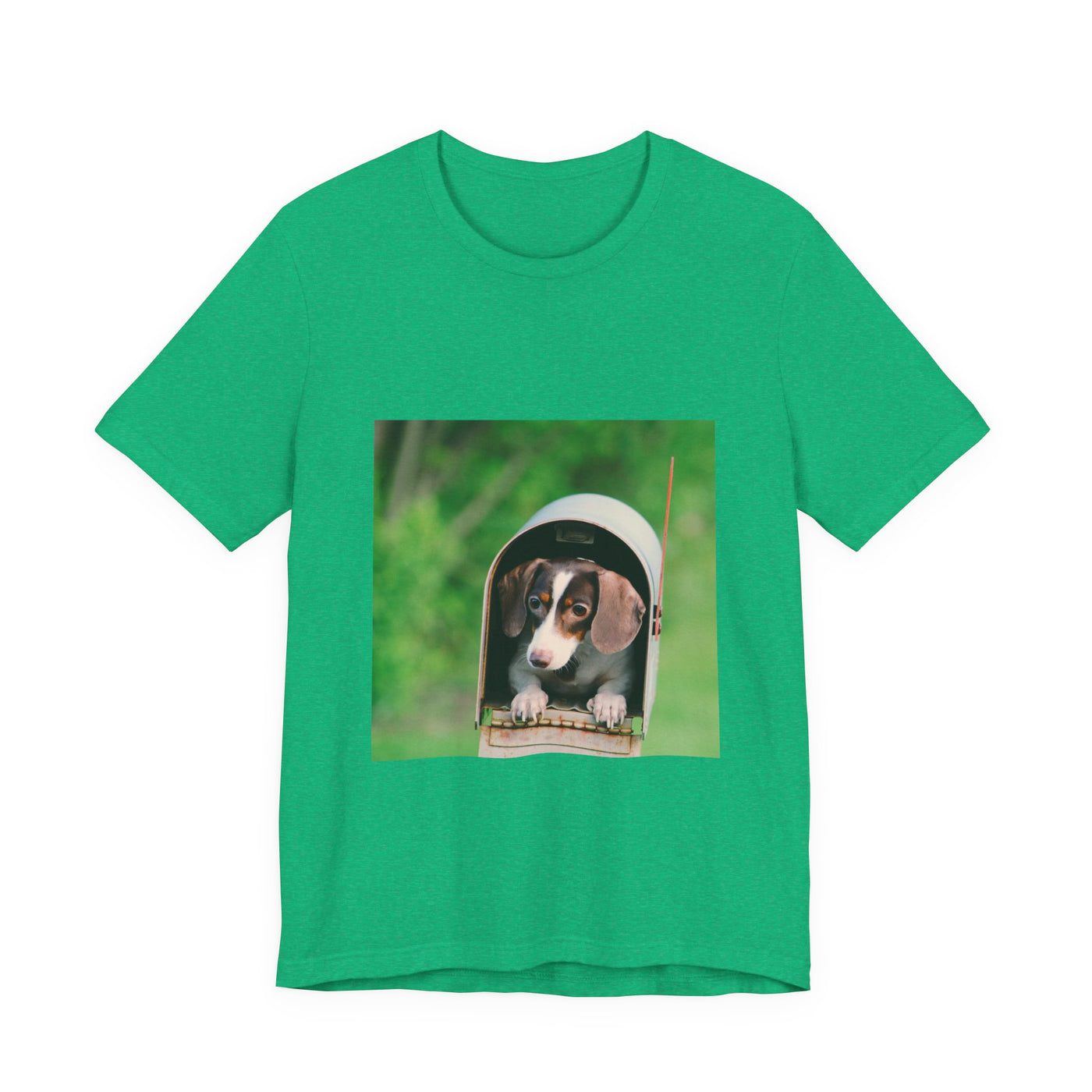 Puppy in mailbox - Unisex Jersey Short Sleeve Tee