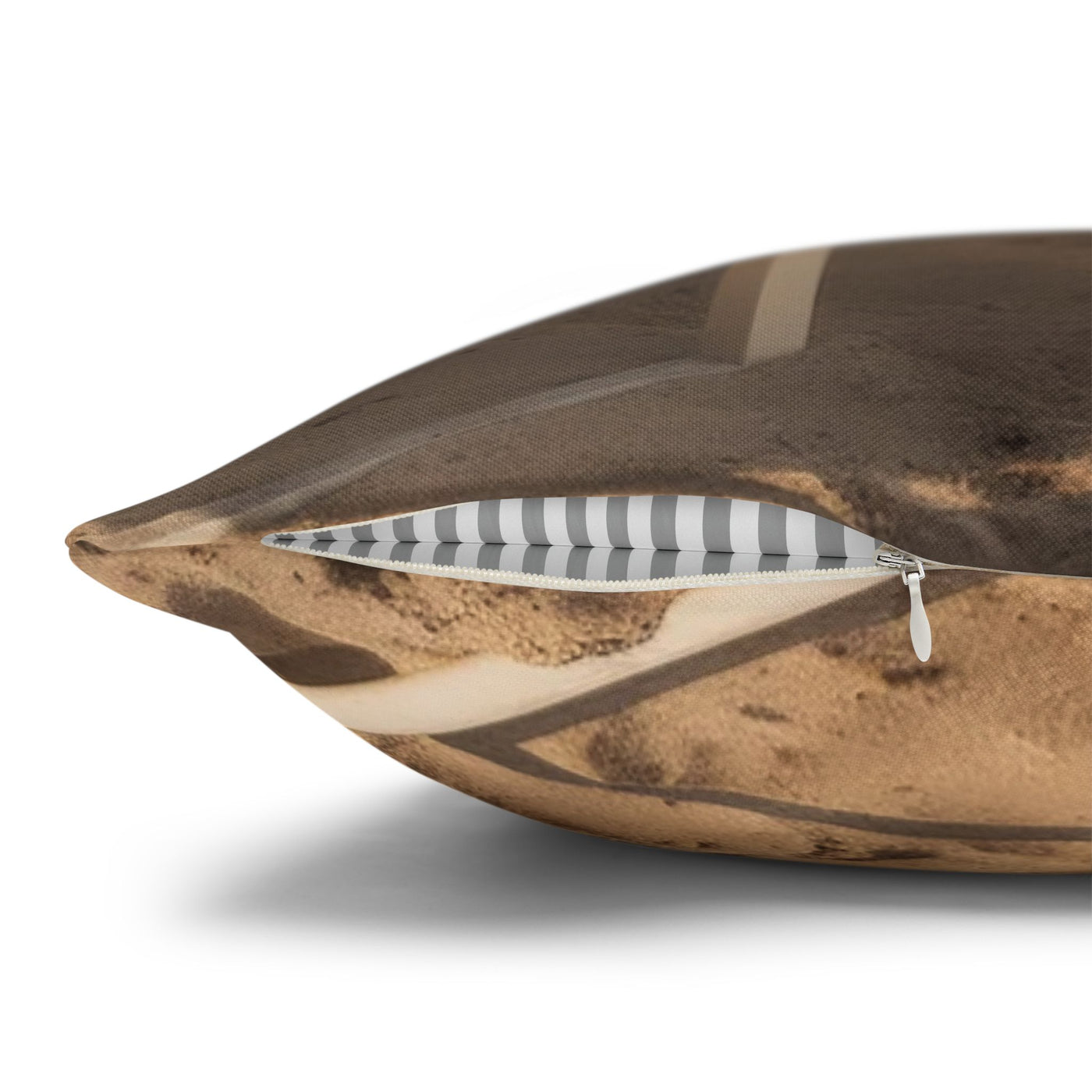 Relaxing Dog Beach Pillowcase - Cozy Spun Polyester Decorative Pillowcase for Dog Lovers